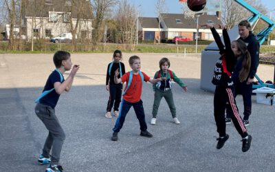 Geslaagde instuif in plaats van het schooltoernooi